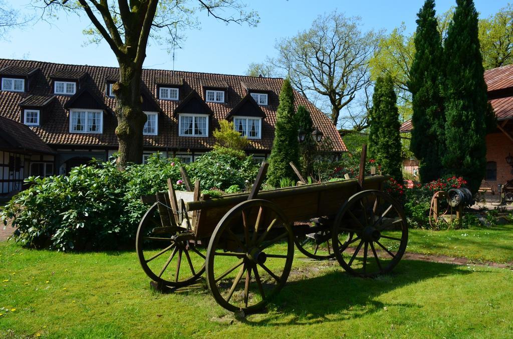 Landhotel Gutshof Im Oertzetal In Oldendorf, Suedheide Hermannsburg Exterior photo